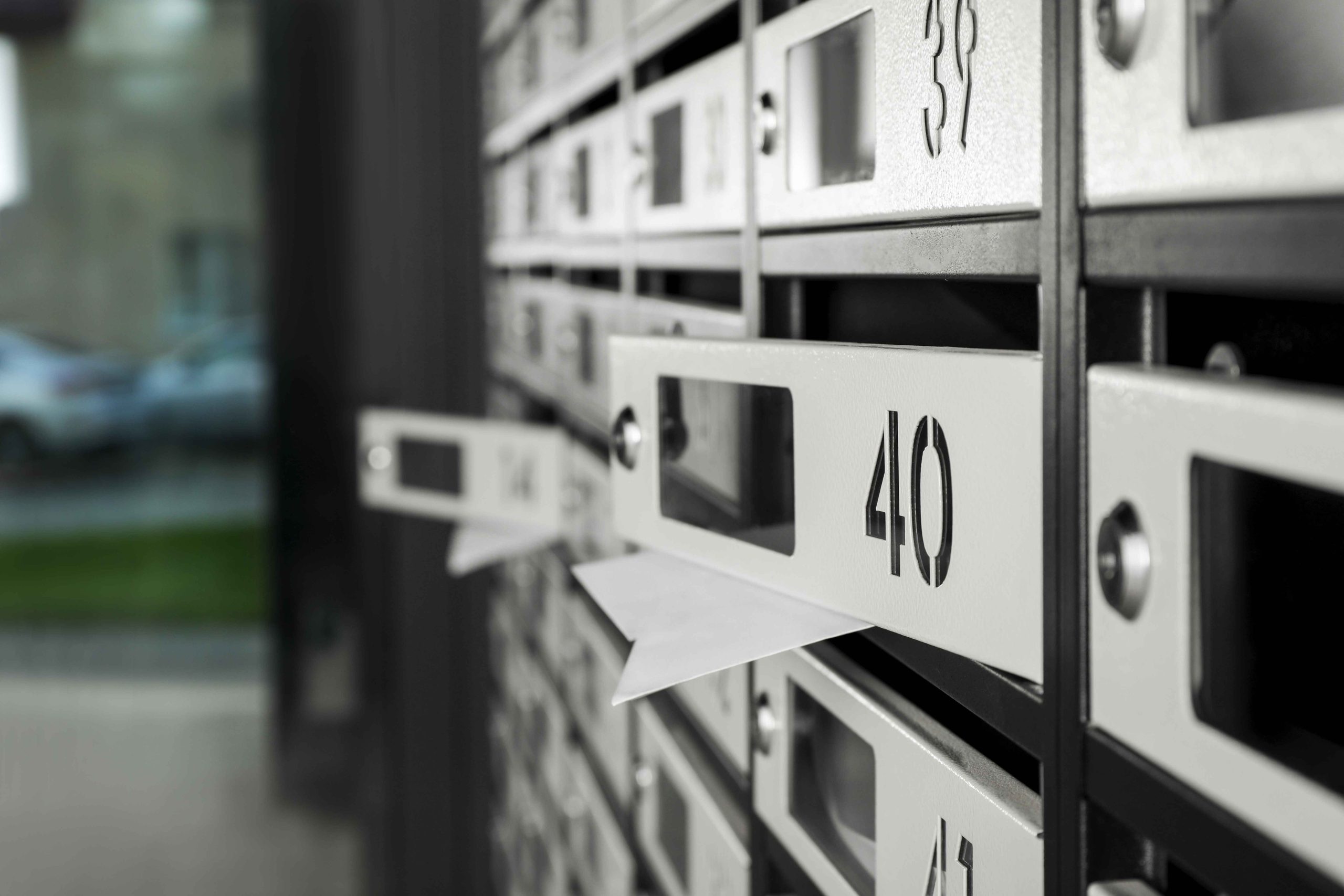 How Mailbox Services Secure Sensitive Documents: